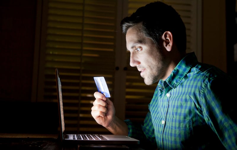 Credit Card Online Laptop Shopper