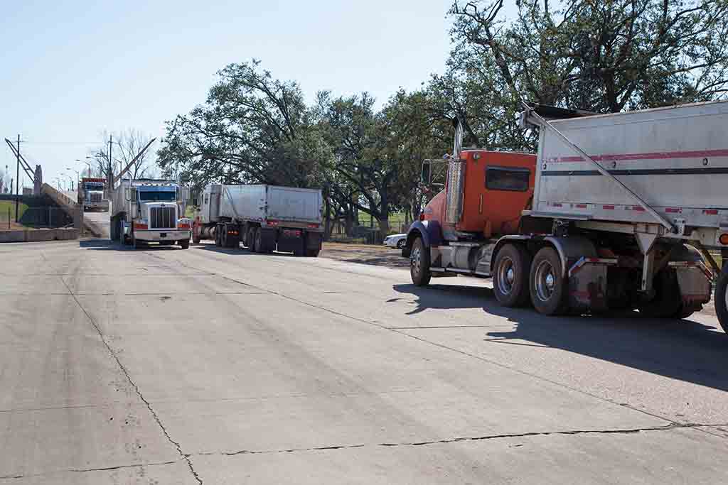 Truck Traffic @ Globalplex General Cargo Dock Access Road