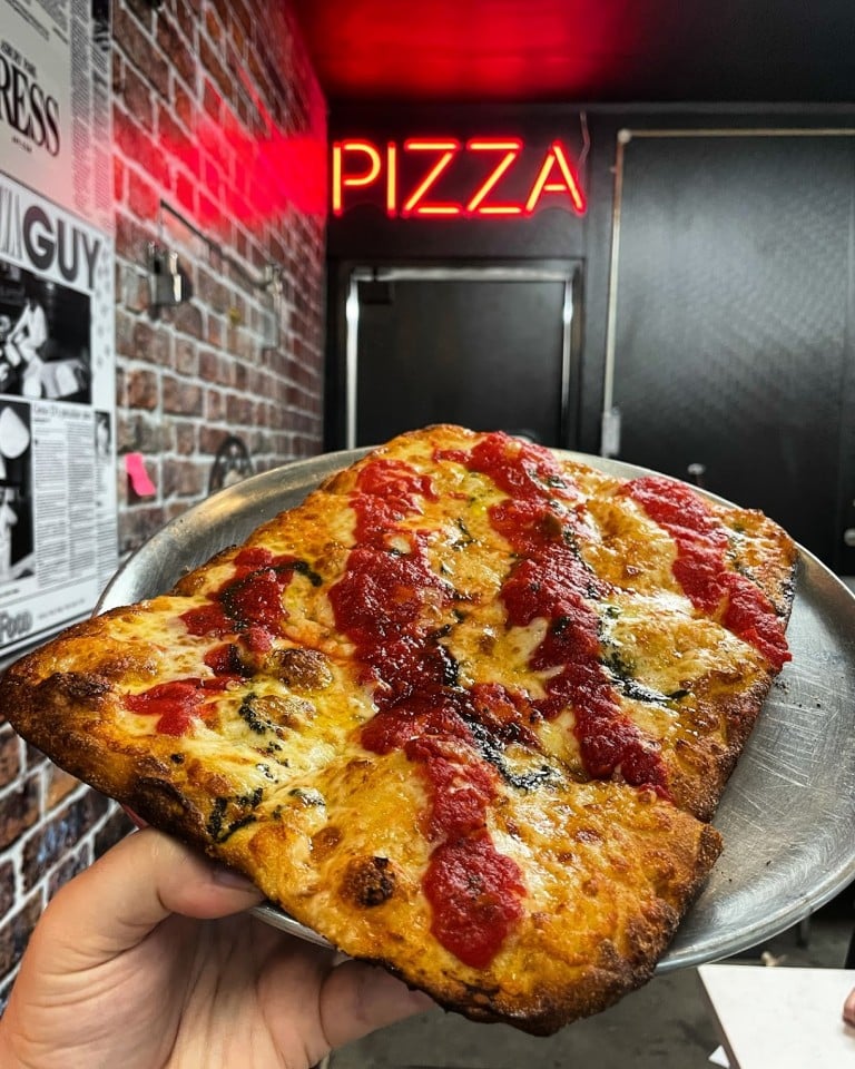 24 Charlotte Pizzas You Must Try Charlotte Magazine