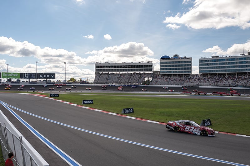 The Best Thing About NASCAR's Virtual Races Might Be the Real Competition -  The New York Times