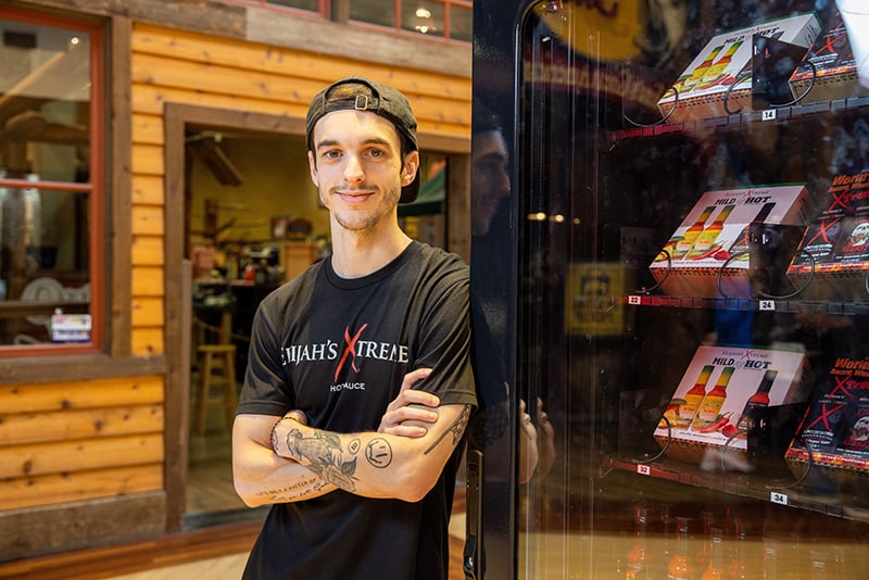 Charlotte, North Carolina, May 16, 2023 : Elijah Morey Of Elijah’s Xtreme And His Hot Sauce Vending Machine In The Concord Mills Mall. Photographed By Peter Taylor In Charlotte North Carolina. May 16, 2023.