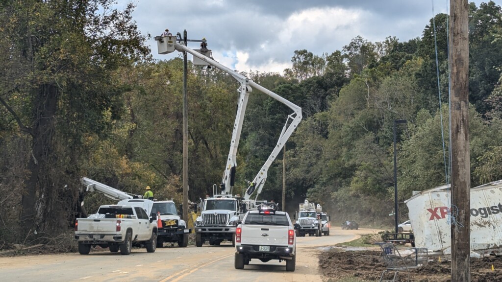Swannanoa Bucket Trucks Contractors