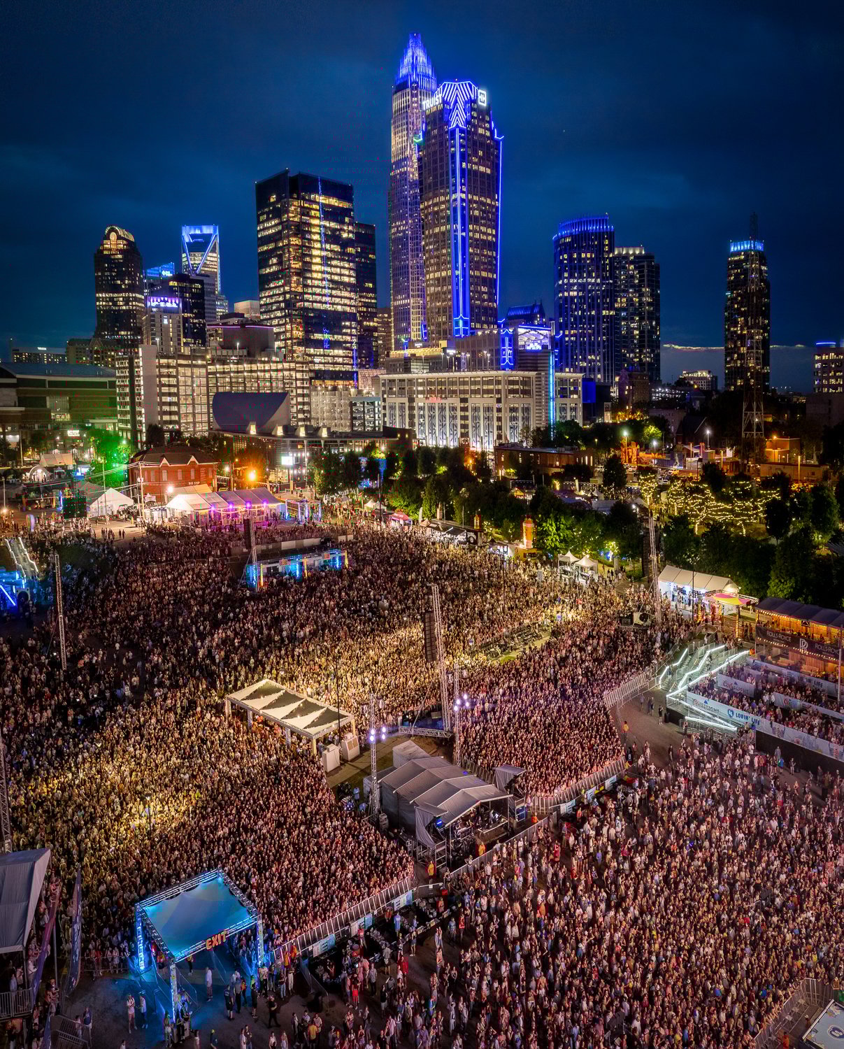Tool Tour 2026 concert crowd