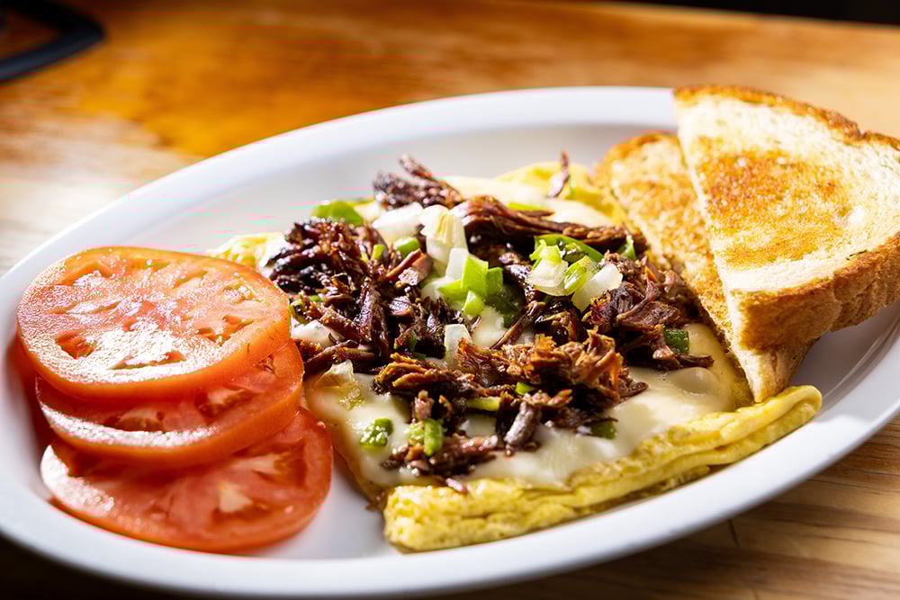 Charlotte, Nc, July 02 2025 The Crazy Pig Bbq Robert Mccrary Brisket Onion Pepper Omelet 3 Meat Bbq Plate Barbecue Quesadillas Photographed By Peter Taylor In Charlotte, Nc, July 02, 2025