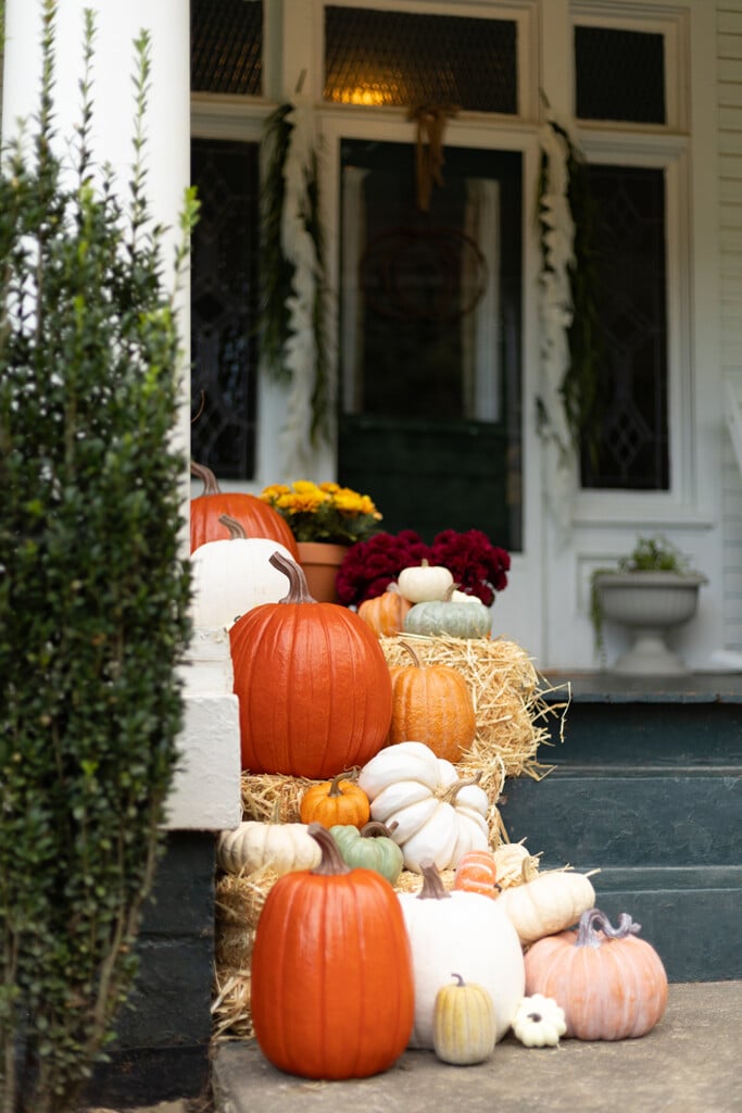 fall porch design, fall front porch decor