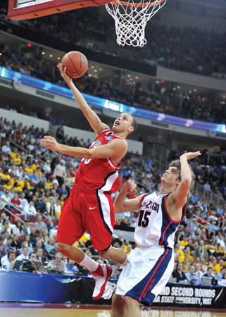 Davidson College Men's Basketball - Good luck to Stephen Curry as