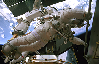 Hubble 315