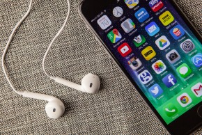 Iphone 6 Earphones