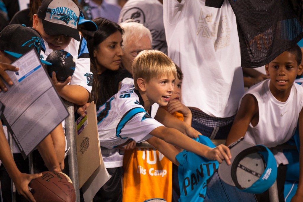 Carolina fans show up in full force for Panthers gear in local stores