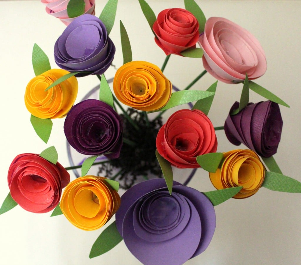 Easy Paper Roses - Charlotte Parent