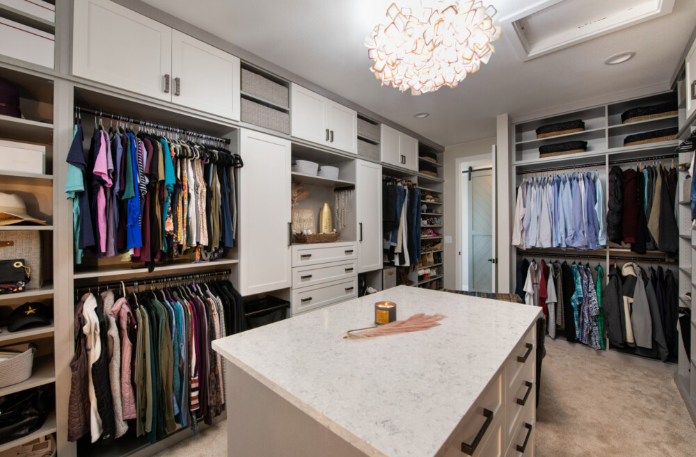 How to Assemble a Dream Team For a Complete Closet Remodel Colorado