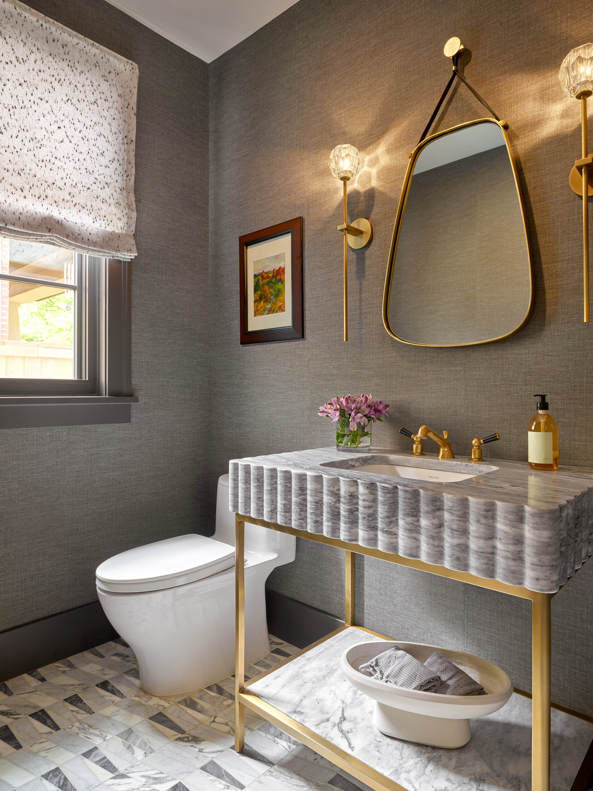 Inside a Denver Home with Traditional and Contemporary Finishes ...