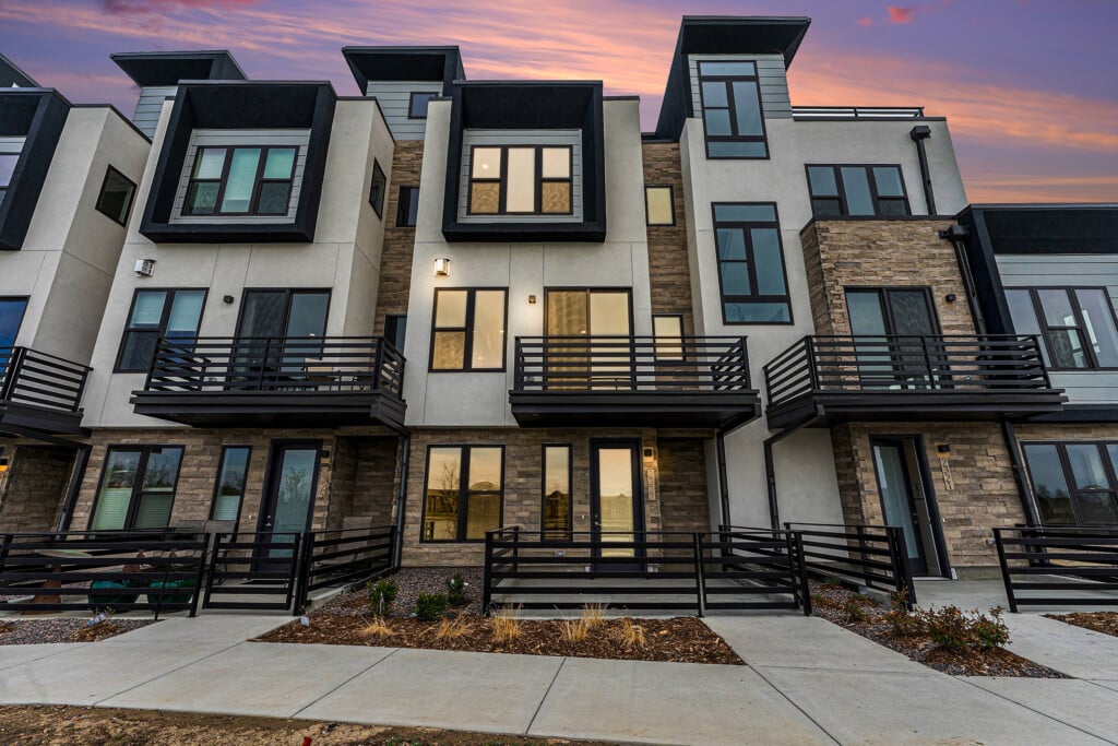 Designer Challenge Koelbel 2323 Lakeshore Lane
