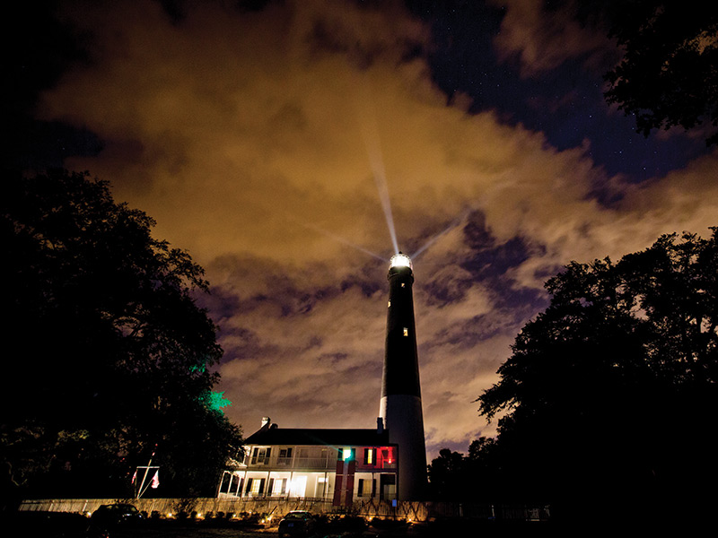 Keep The Light On 1