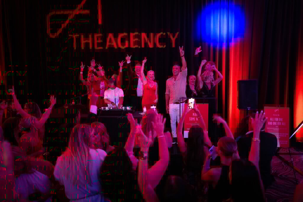 Theagency Gannet Murphy 0925179100 1
