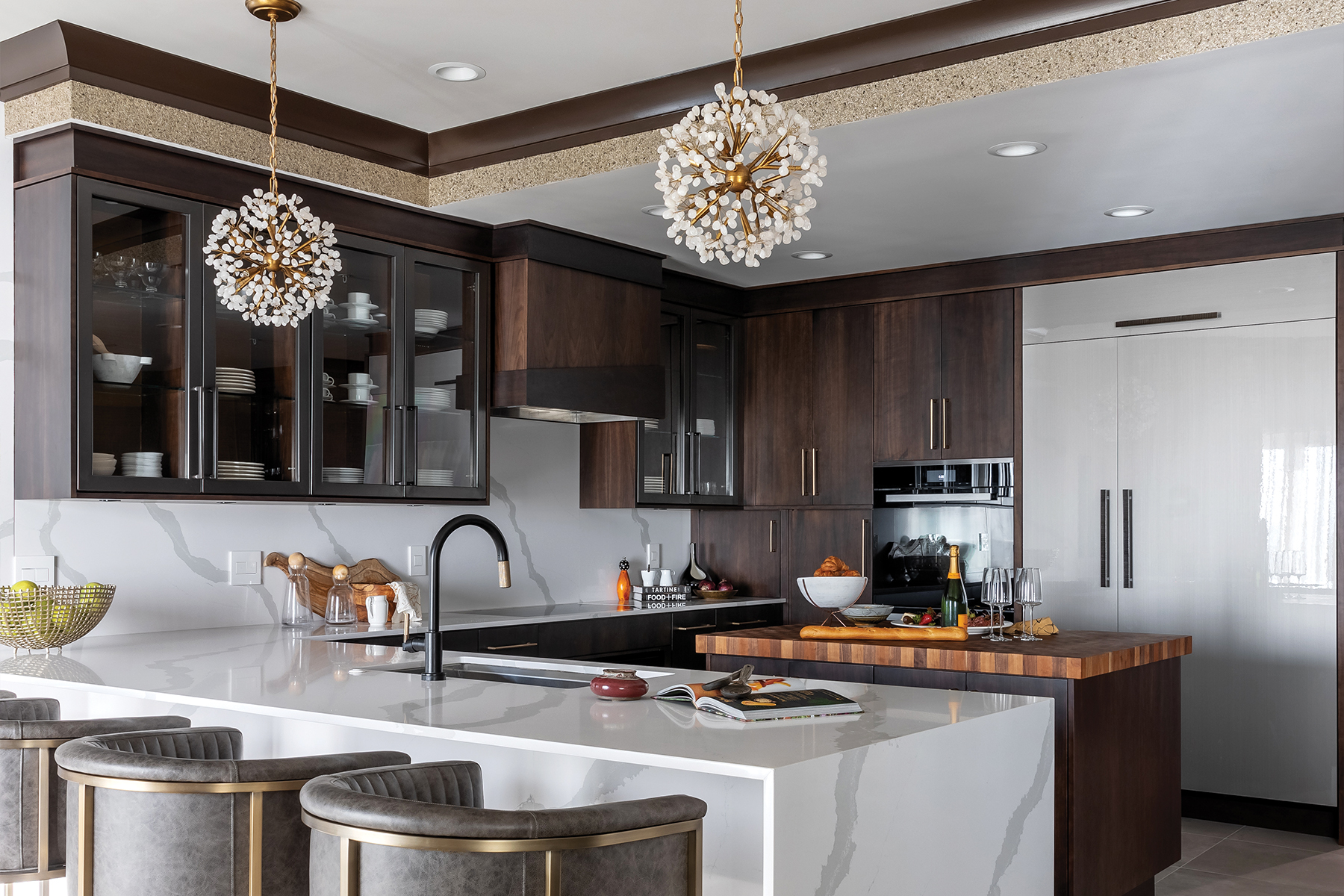 A Bold Beach Aesthetic - Emerald Coast Magazine
