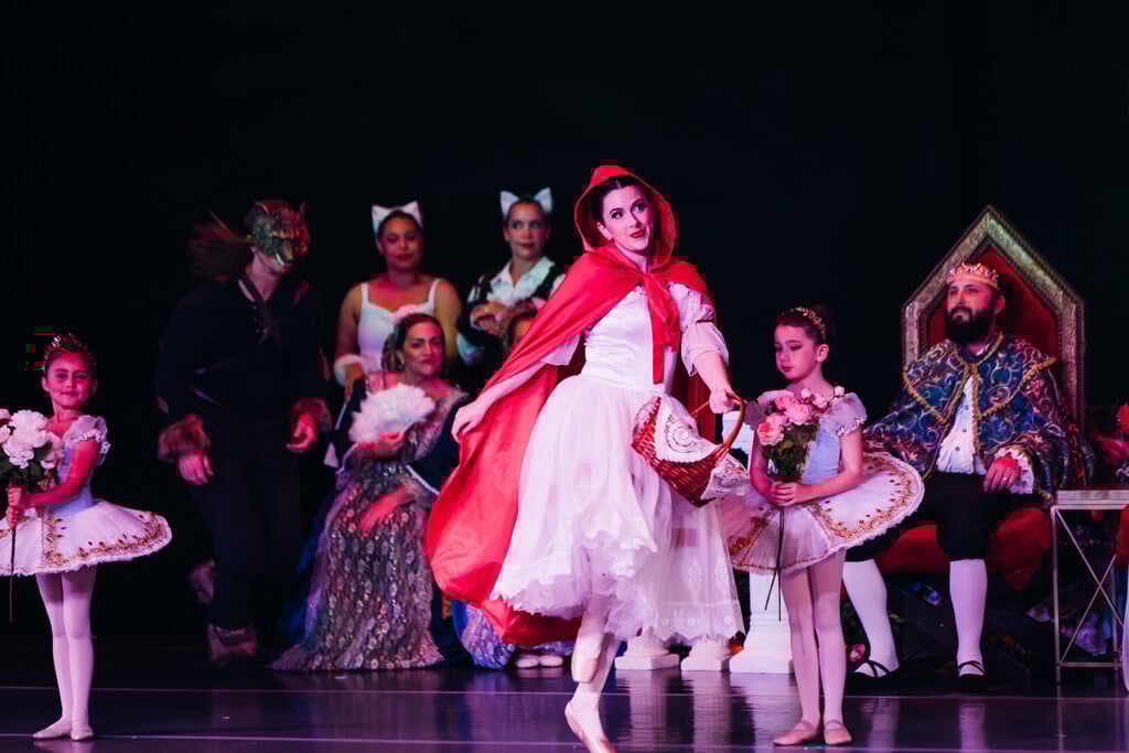 Photo By Savvy Leigh Photography