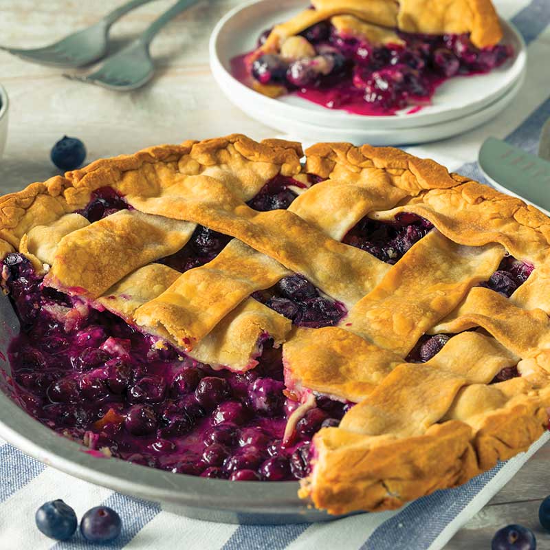 Seasonal Berries Are the Perfect Fillings for Summer Pies - Emerald ...
