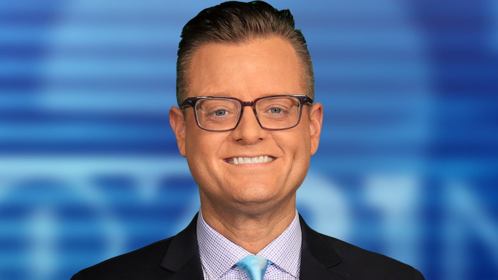 Dan New Headshot