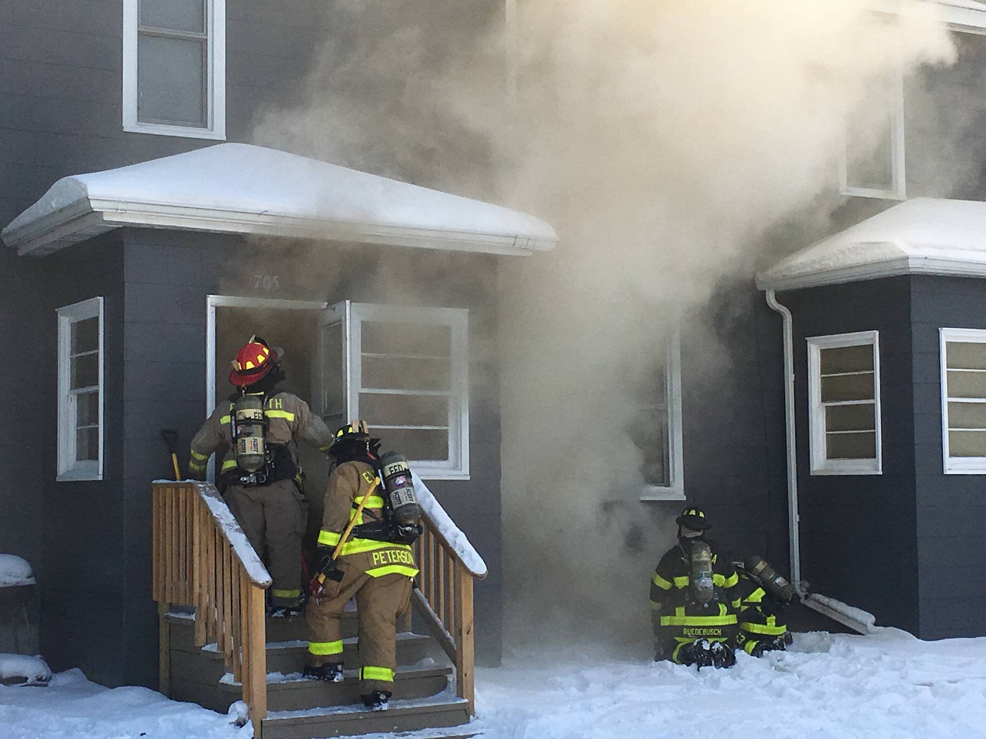 Virginia Apartment Fire Displaces Families Just Before Christmas ...