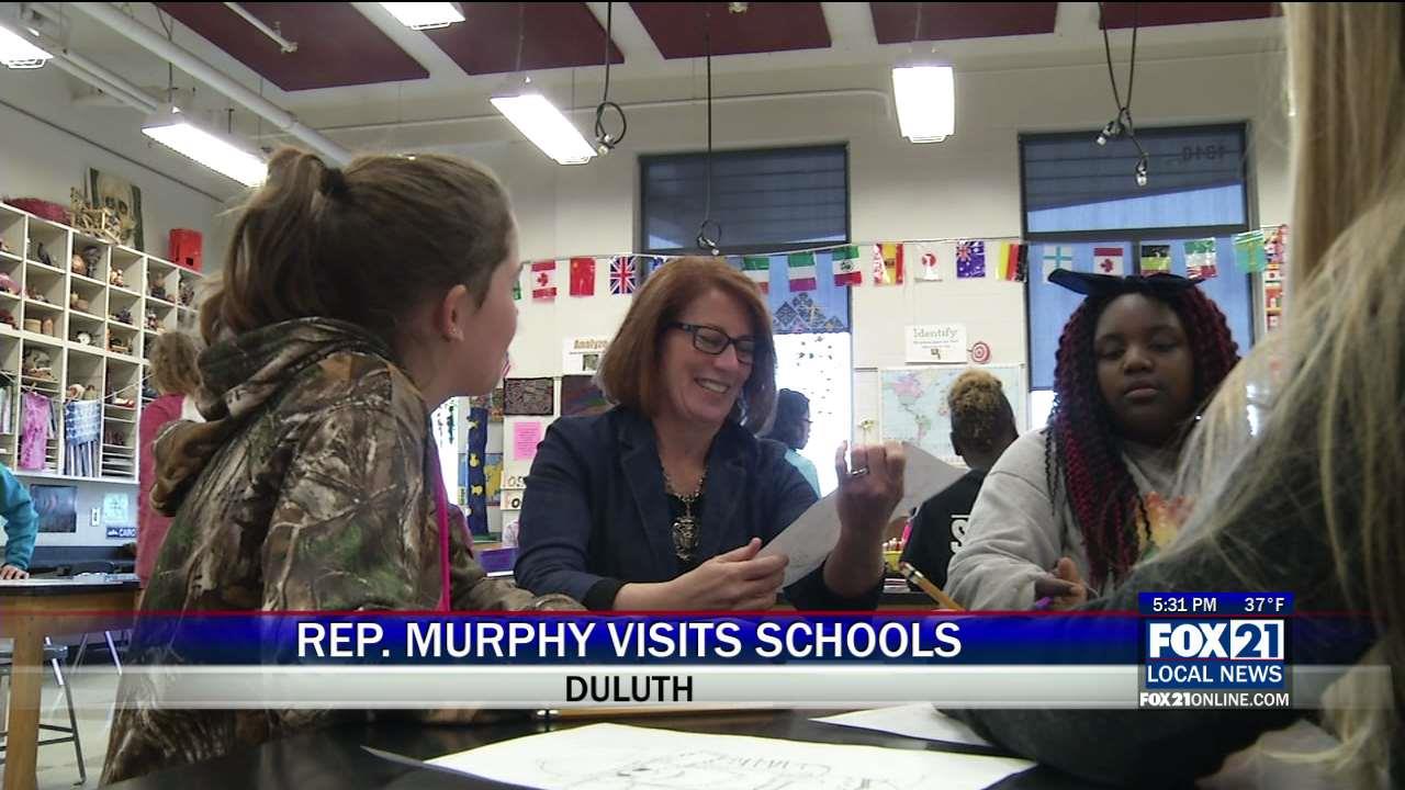 Rep. Erin Murphy Tours Duluth Schools
