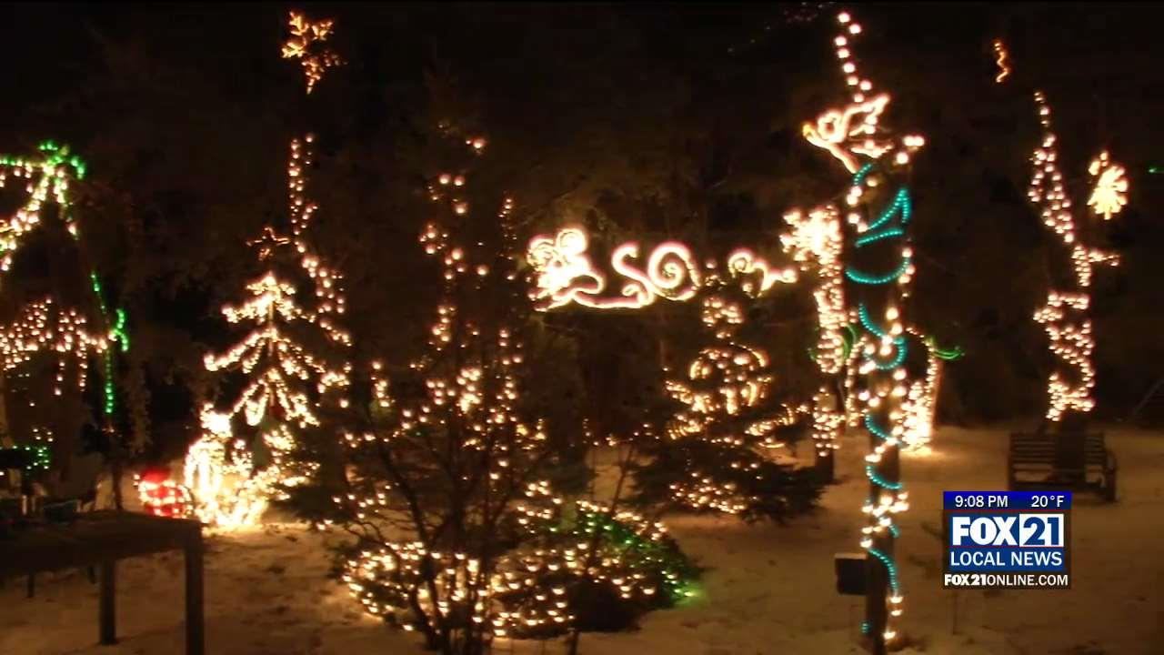 Marcia Hales Christmas Lights 2022 Holiday Spirit In The Lights: A Park Point Jewel Is On For Another Year -  Fox21Online