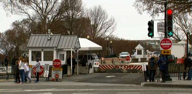 White House Locked Down After Vehicle Strikes Barrier Fox21online