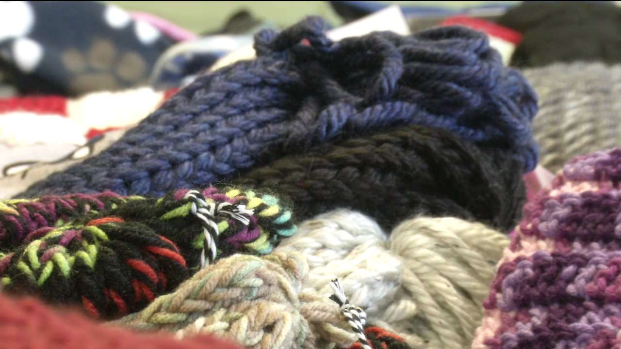 Yarn Harbor Warms Up the City