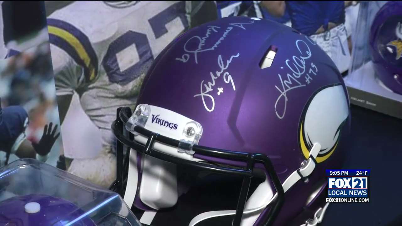 Former Vikings Players Celebrate Super Bowl LIII With Fans - Fox21Online