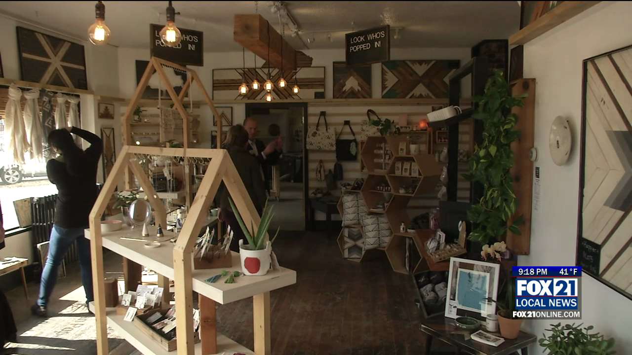 Bailey Builds Opens New Vacation Rental and Marketplace