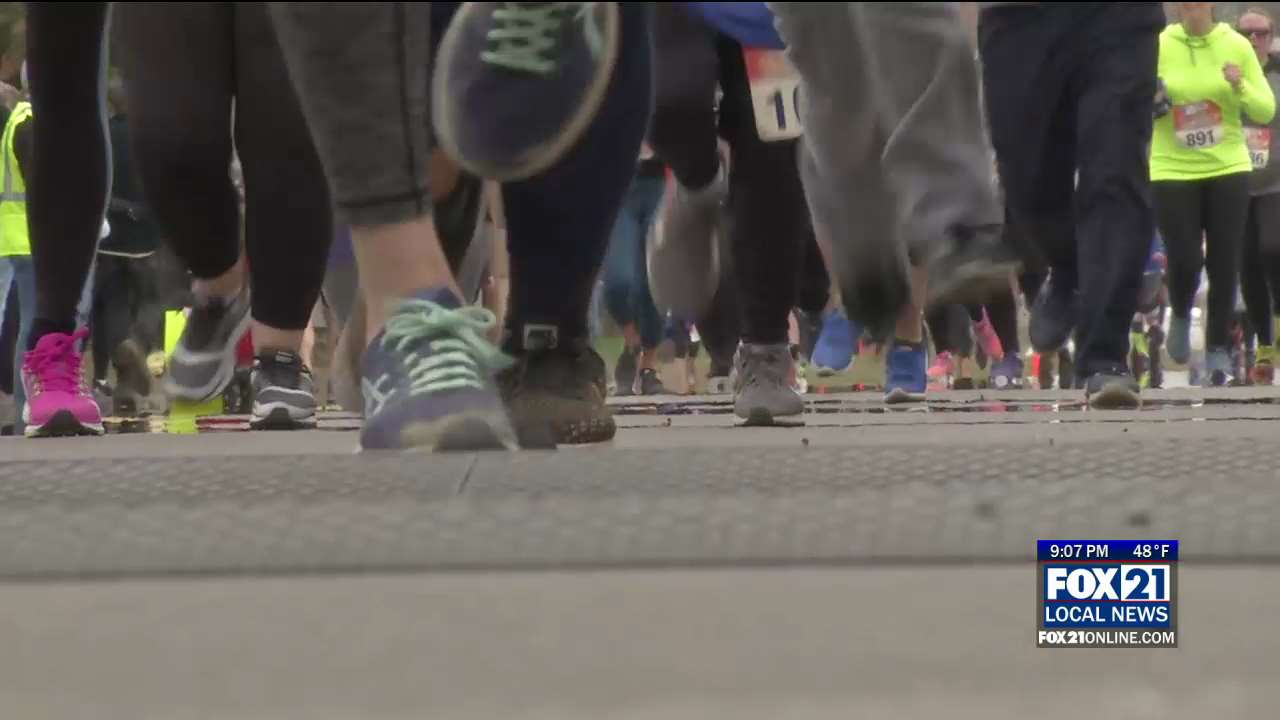 Runners and Walkers Take to the Streets for Fitger's 5K