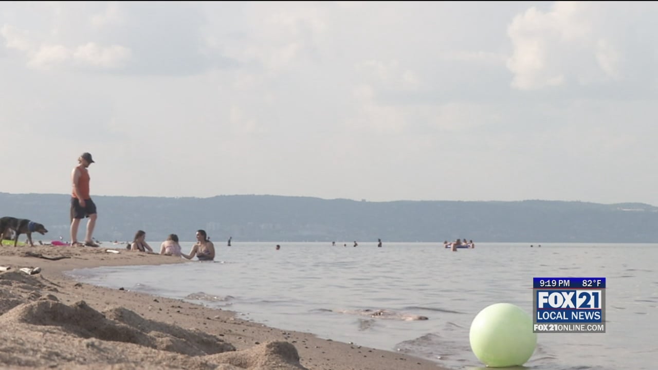 Park Point Beach 12th Street Beach Access to Lake Superior, Duluth WI 