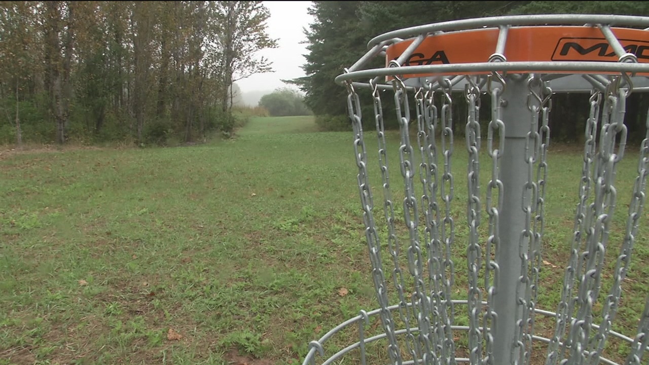 First 9Hole Disc Golf Course Opens in Superior