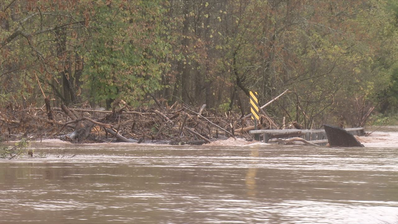 Wisconsin Residents React to Overnight Flooding