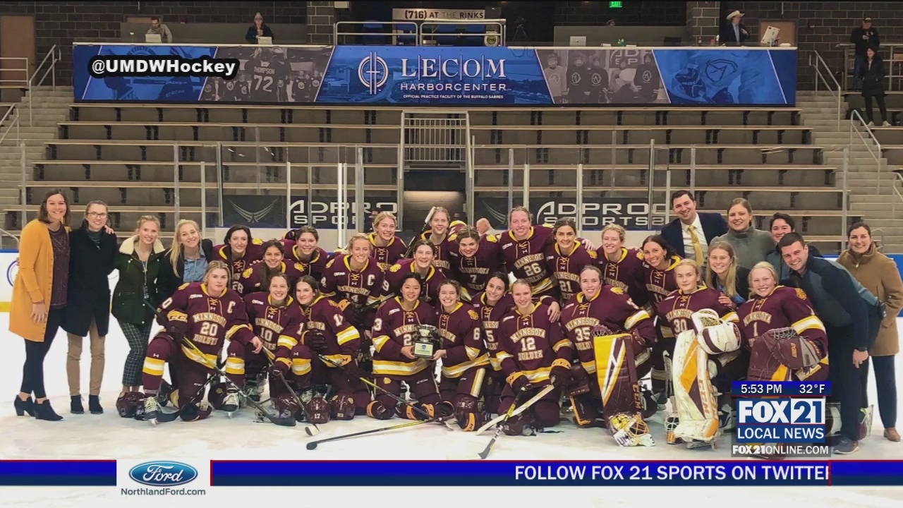 UMD Women's Hockey Team React to IceBreaker Championship