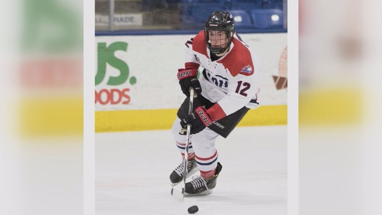 Former Bluejacket Jarrett Lee Commits to UMD Men's Hockey