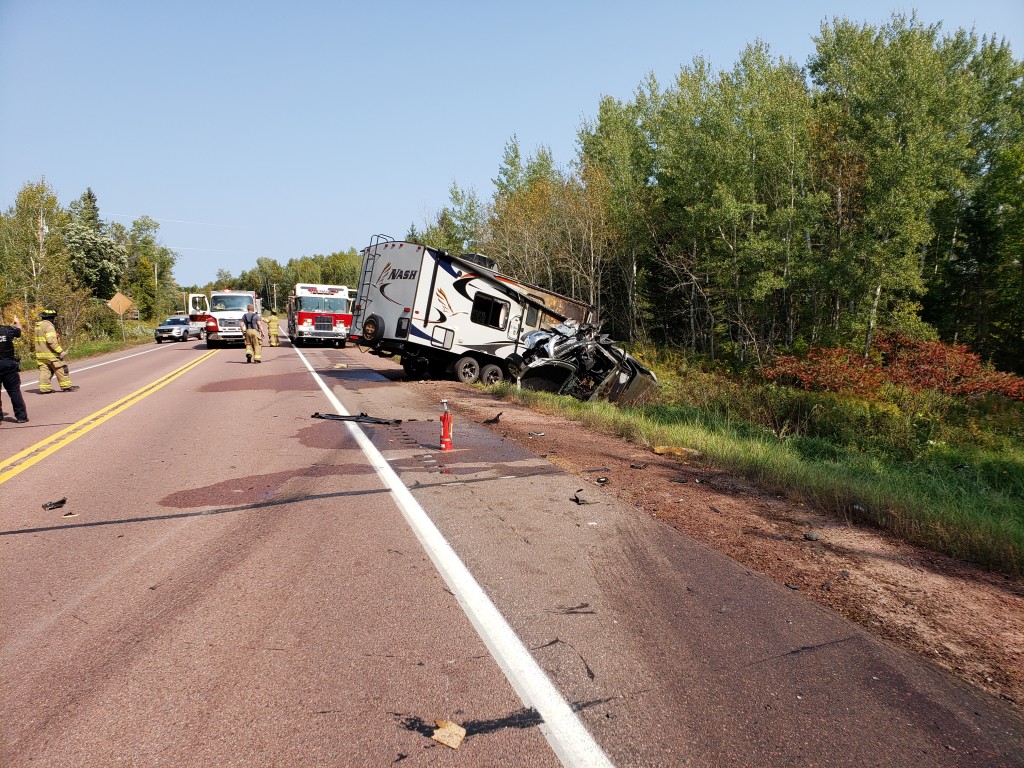 1 Killed, 1 Injured in HeadOn Crash in Bayfield County