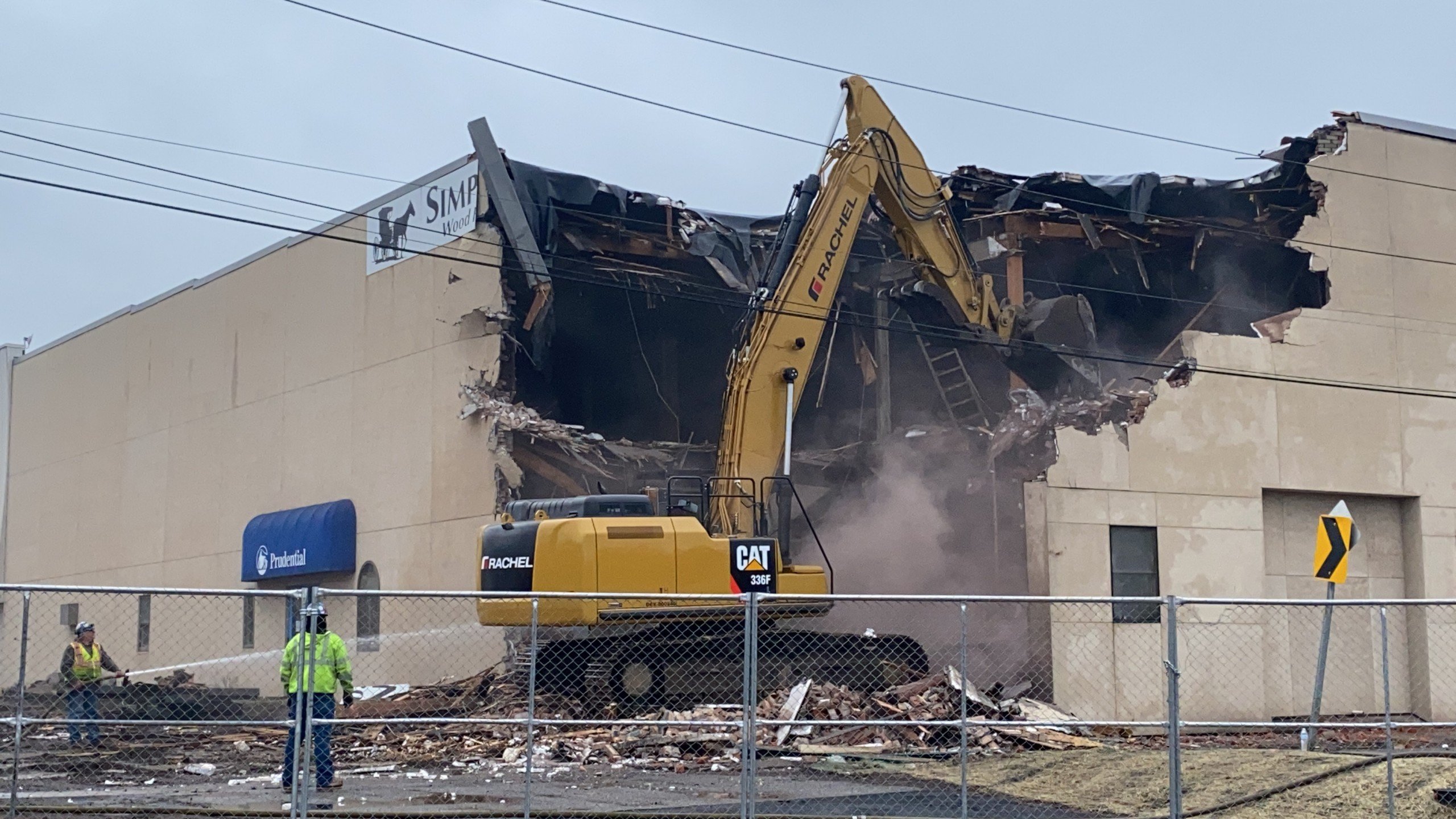 Demolition Begins at Site of Future Lincoln Park Flats Complex ...