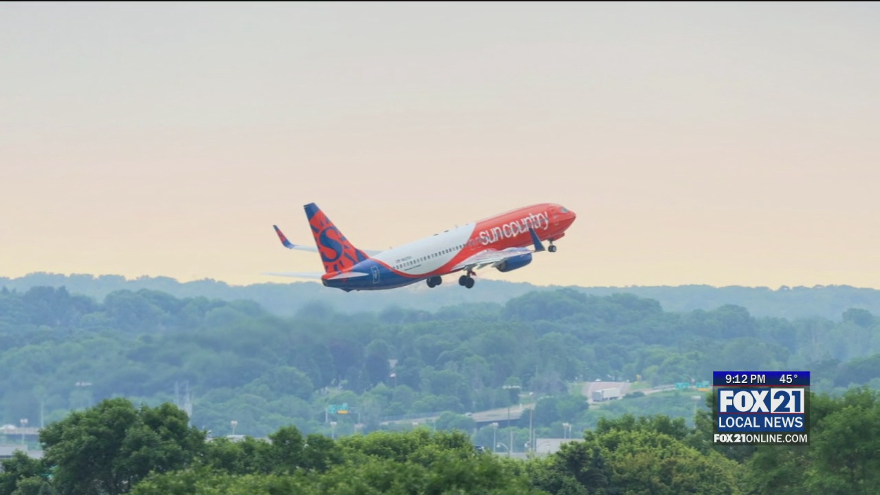 Sun Country Airlines Seasonal Flights out of Duluth International