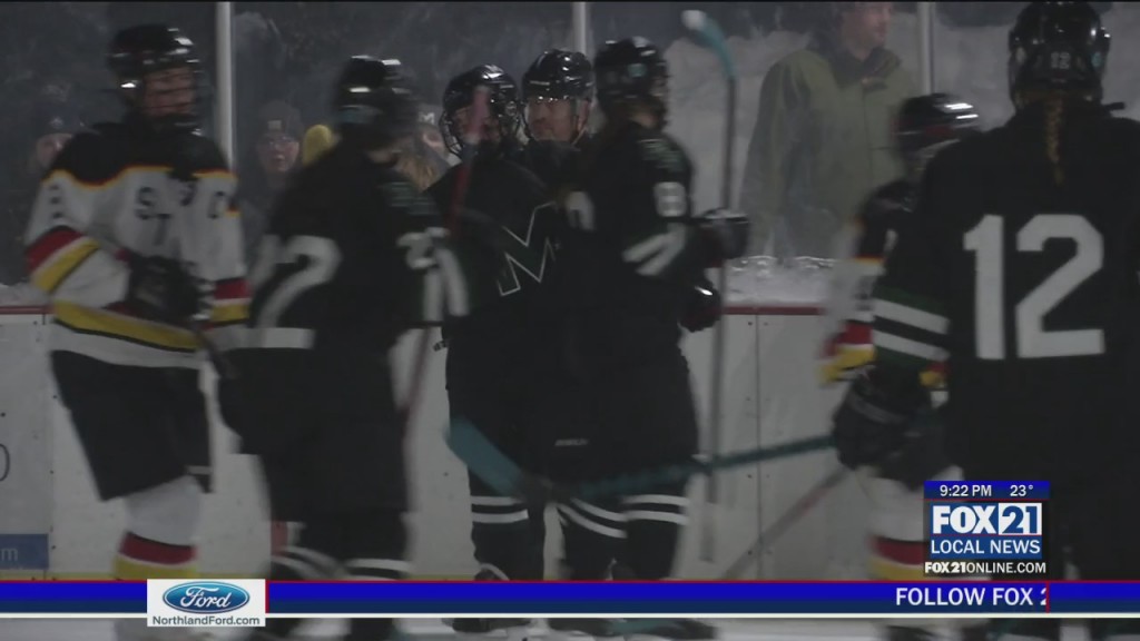 Outdoor Hockey