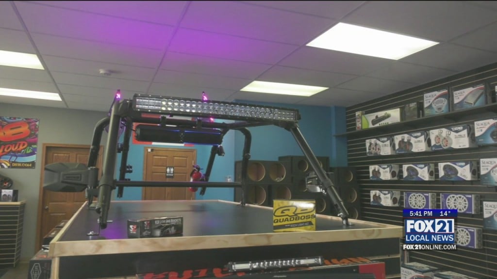 Soundtronics Opens