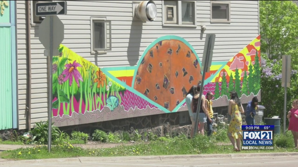 Mural