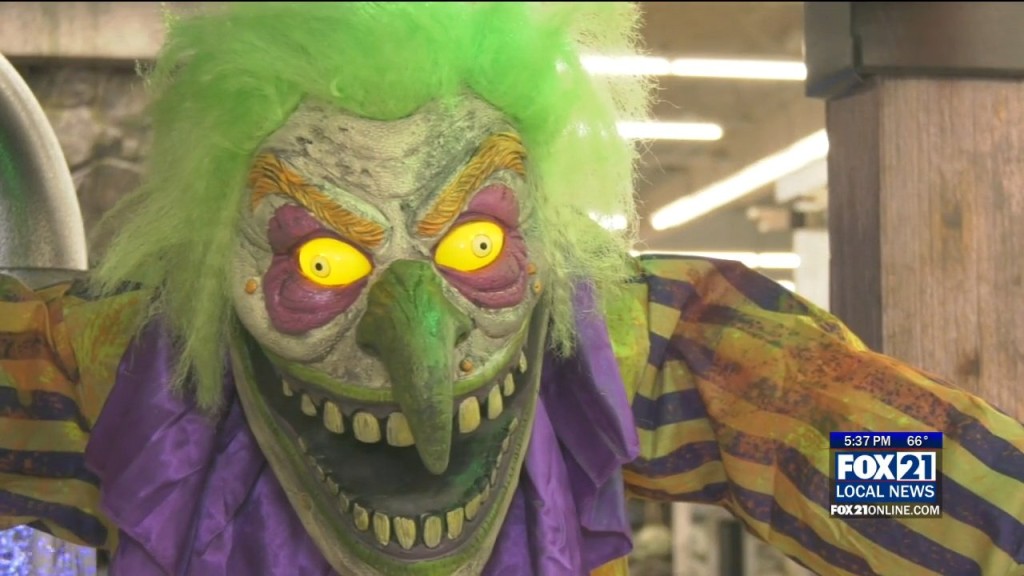 Spirit Halloween