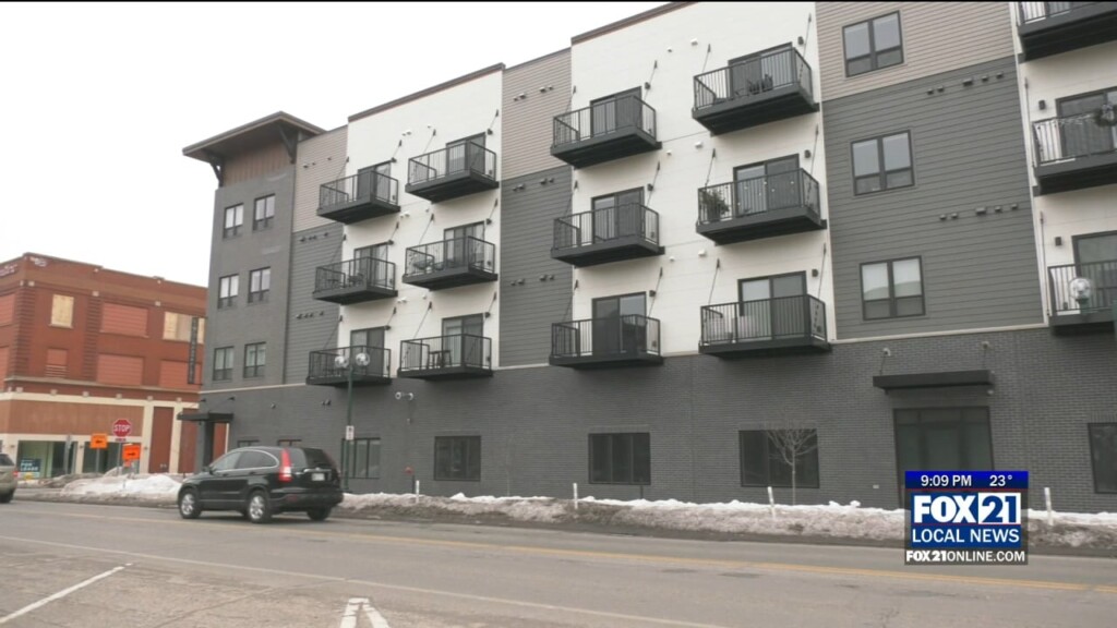 Lincoln Park Flats