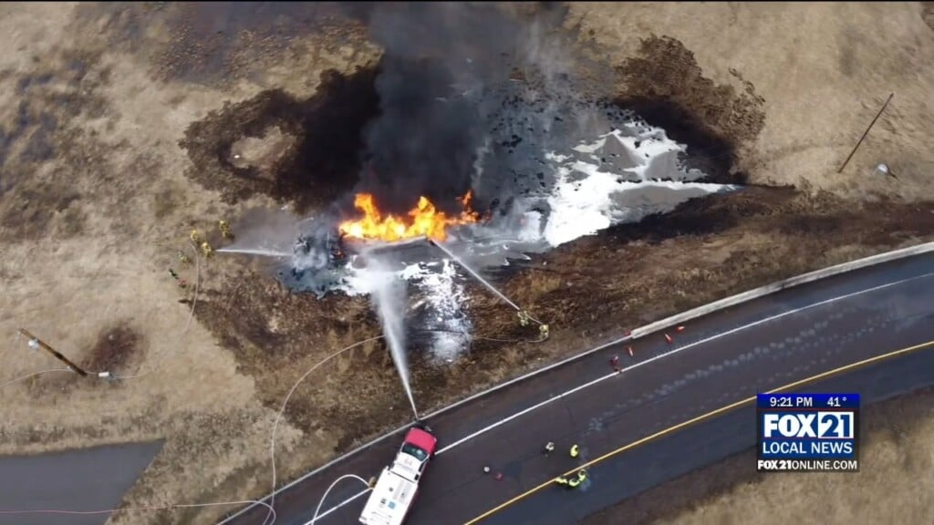 53 And 33 Crash