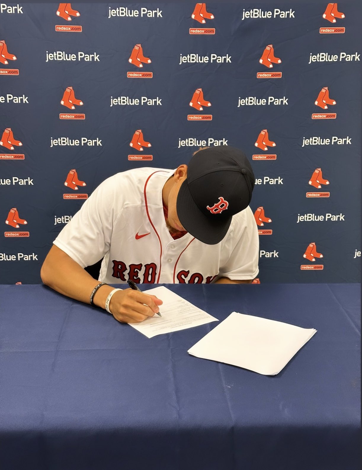 Exclusive: Former Huskies Shortstop Kristian Campbell Talks Signing