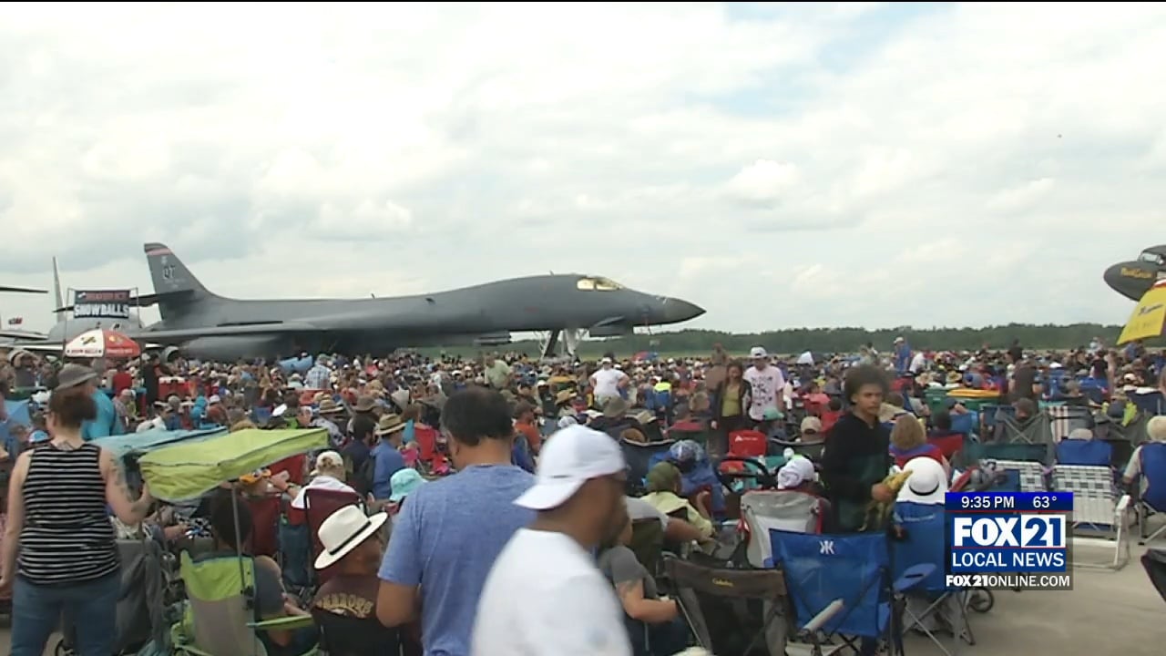 Duluth Air Show Takes Flight