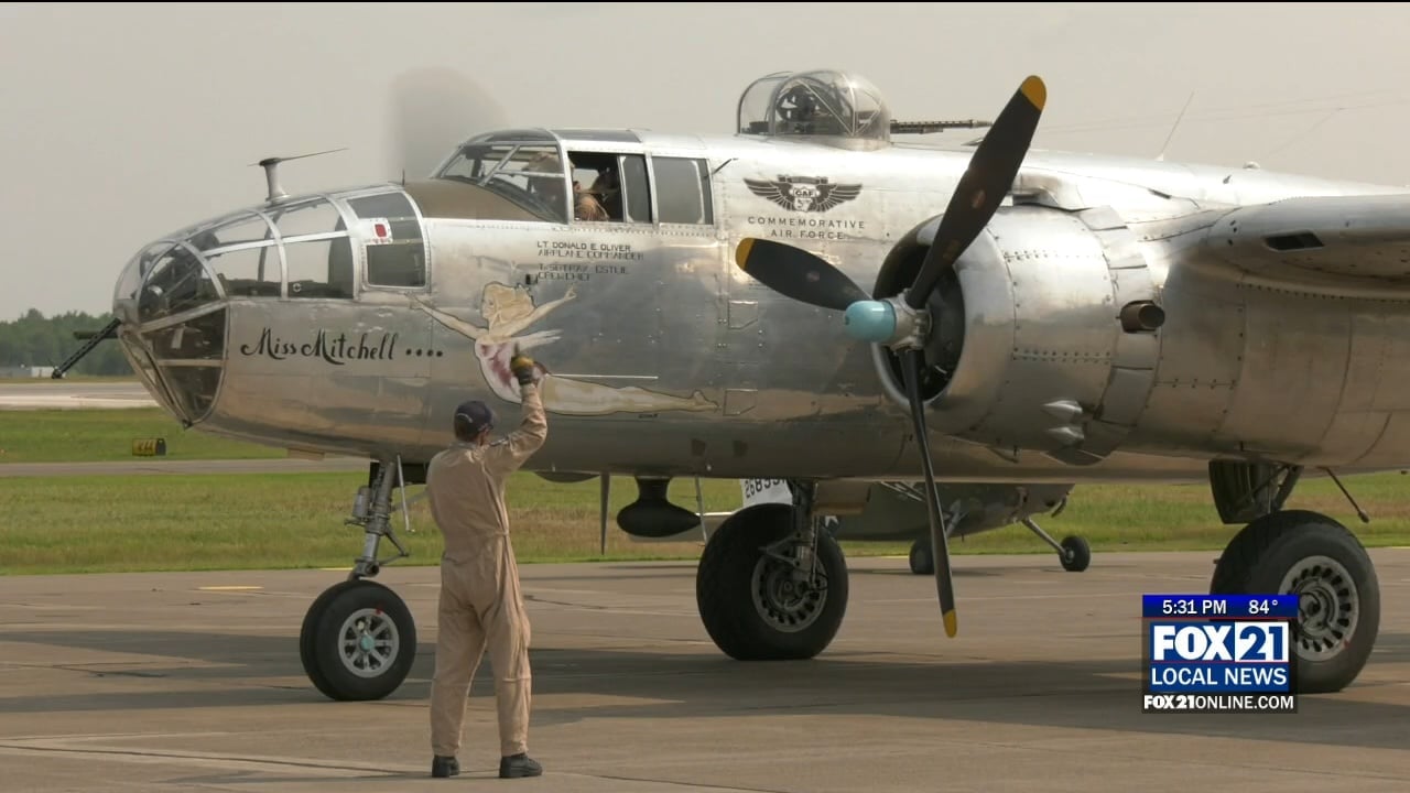 B-25 Bomber 'Miss Mitchell' Takes Flight Ahead of Airshow - Fox21Online