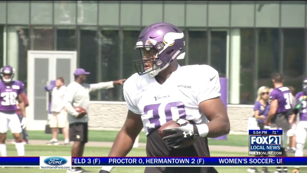 Duluth's C.J. Ham looking good in purple - Perfect Duluth Day