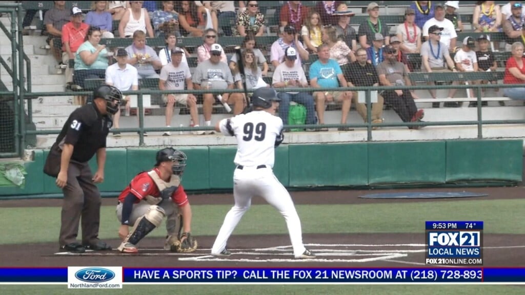 Larks lose fourth straight, rocked by Rox in series finale - Bismarck Larks